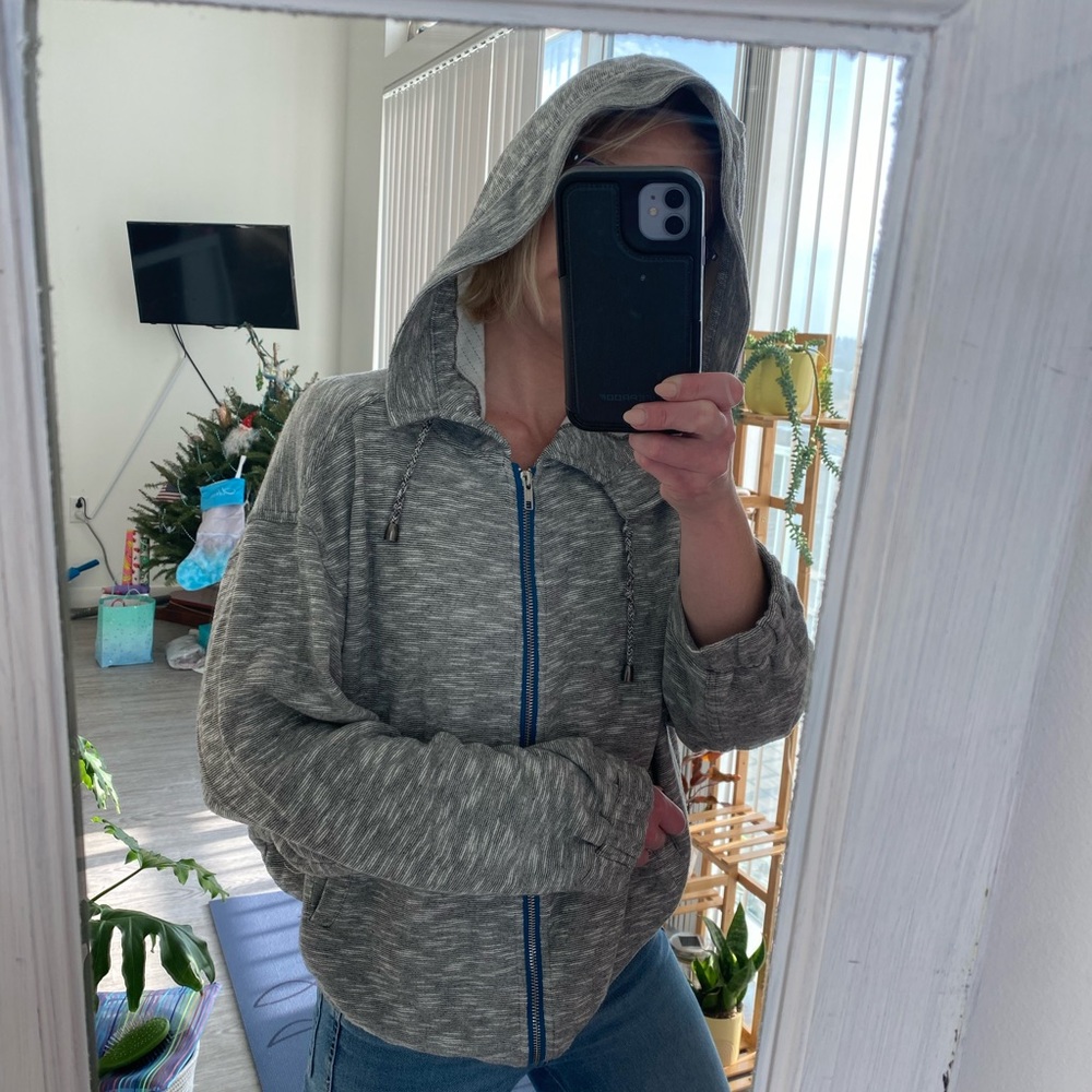 Gray XS free people cropped zip-up hoody with teal zipper